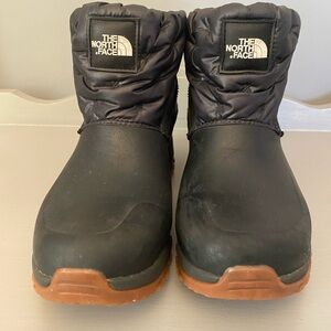 The North Face Black Winter Boots